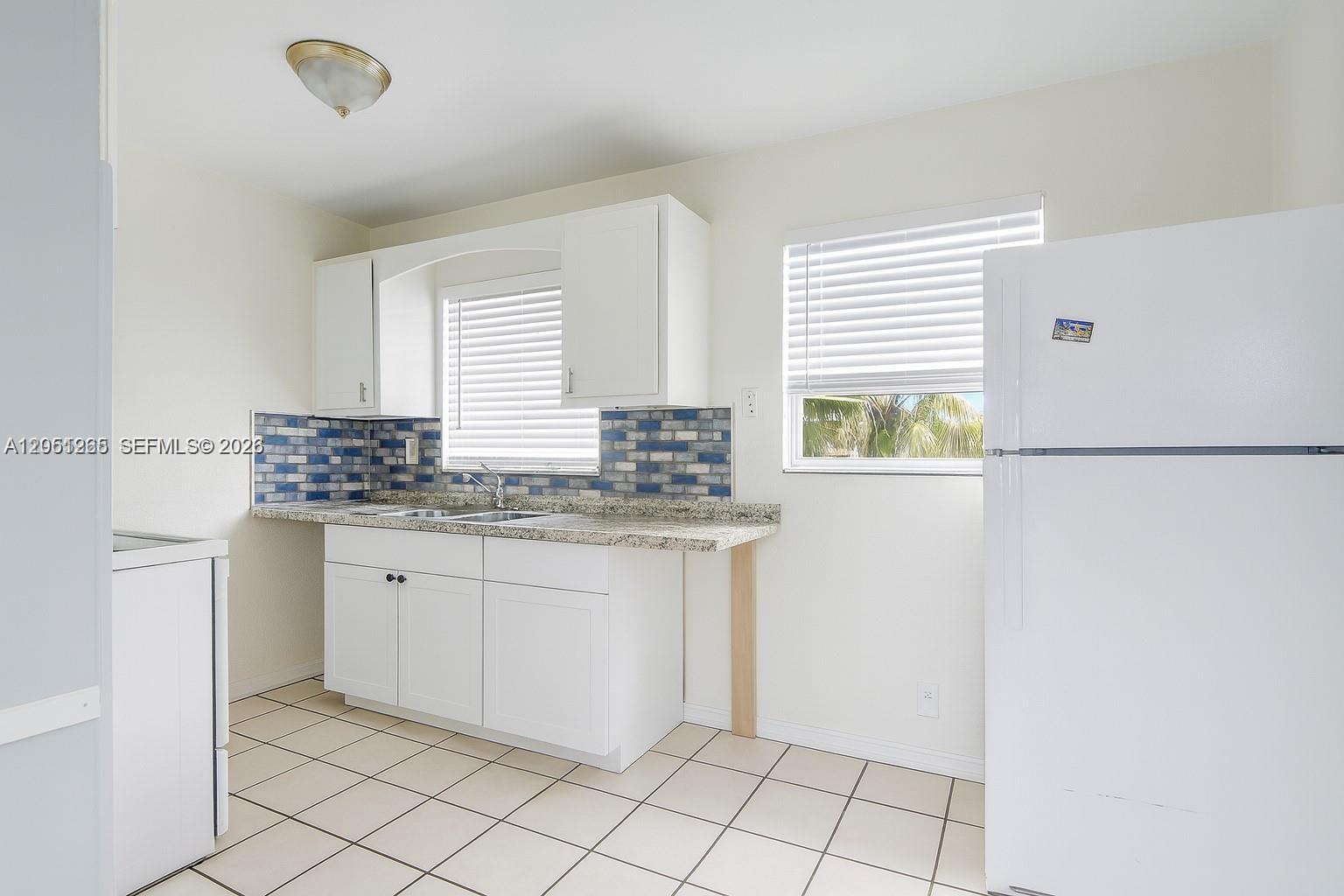 2151 NW 7th St # 12, Fort Lauderdale FL 33311 photo 3