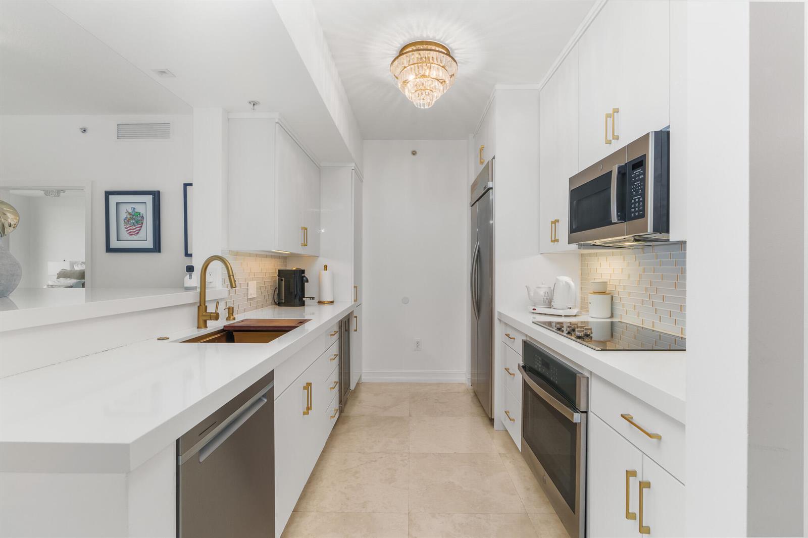 550 Okeechobee Boulevard # 1409, West Palm Beach FL 33401 photo 2