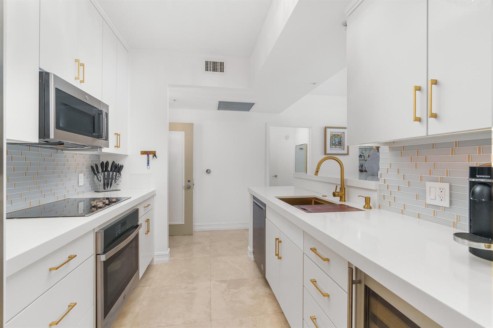 550 Okeechobee Boulevard # 1409, West Palm Beach FL 33401 photo 3