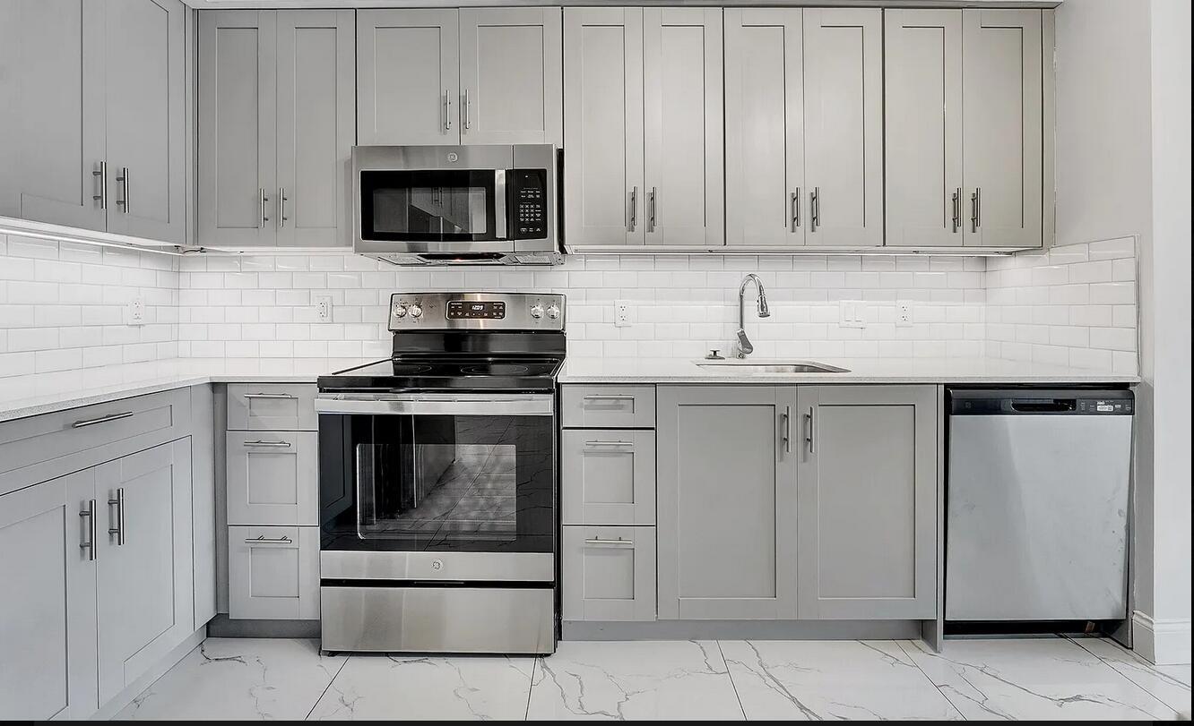 100 W Hidden Valley Boulevard # 302, Boca Raton FL 33487 photo 4