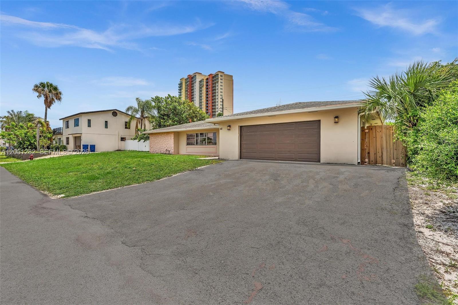 411 Wilma Cir, Riviera Beach FL 33404