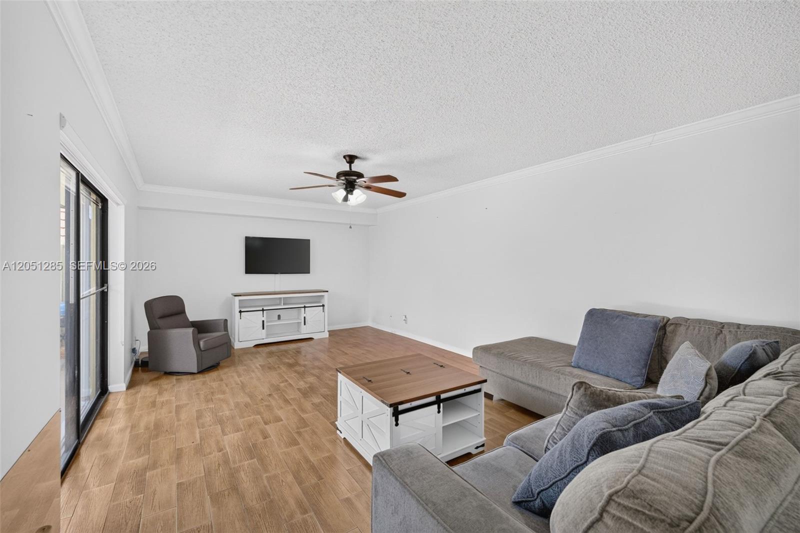 719 NW 98th Cir, Plantation FL 33324 photo 5