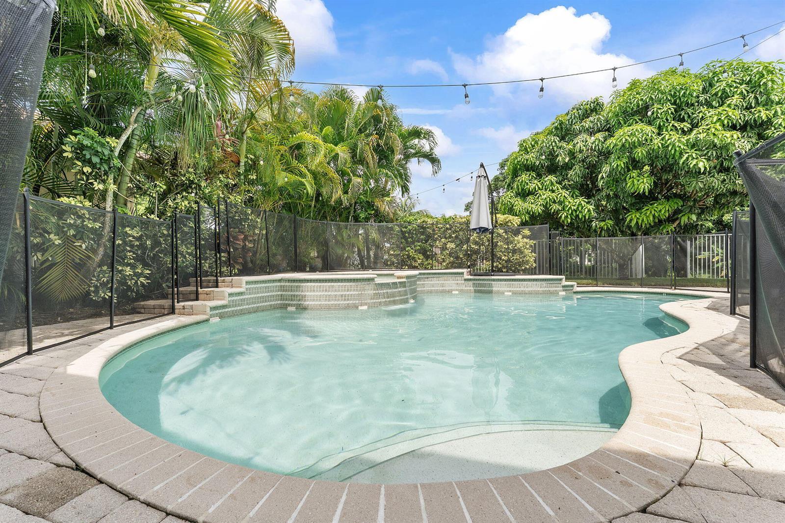 5165 NW 50th Terrace, Coconut Creek FL 33073 photo 4