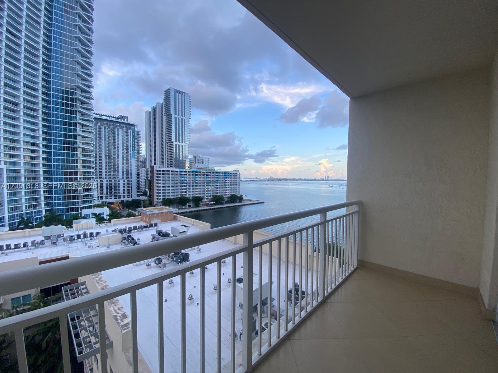 2000 N Bayshore Dr # 1107, Miami FL 33137 photo 2