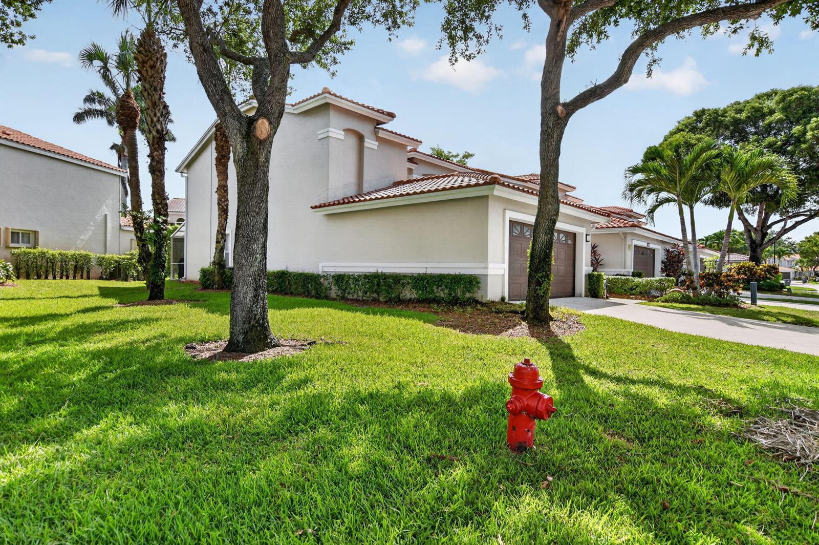 10401 Lake Vista Circle, Boca Raton FL 33498 photo 3