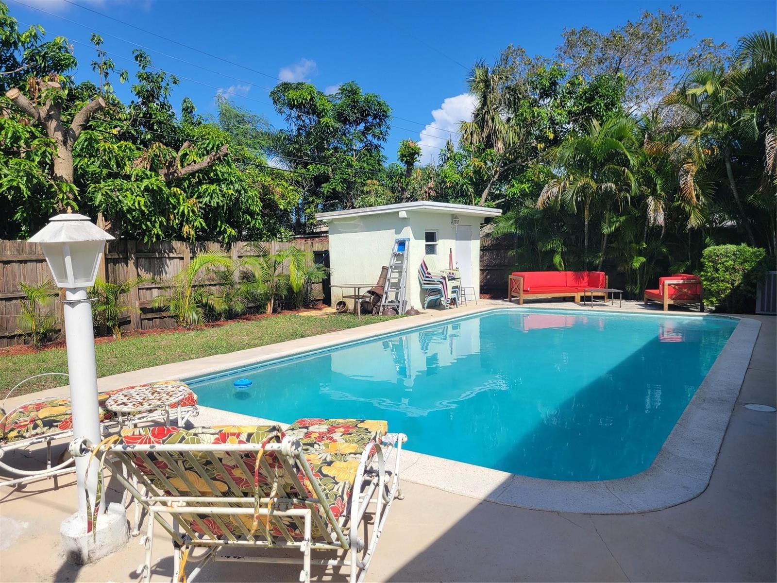 6151 SW 2nd Street, Margate FL 33068 photo 2