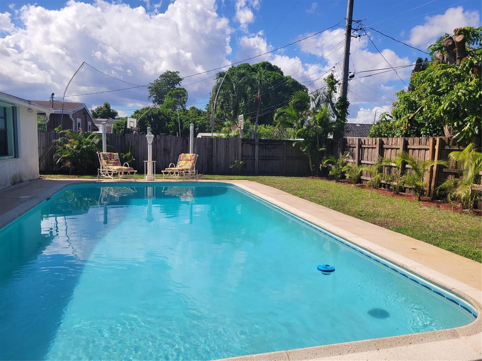 6151 SW 2nd Street, Margate FL 33068 photo 3