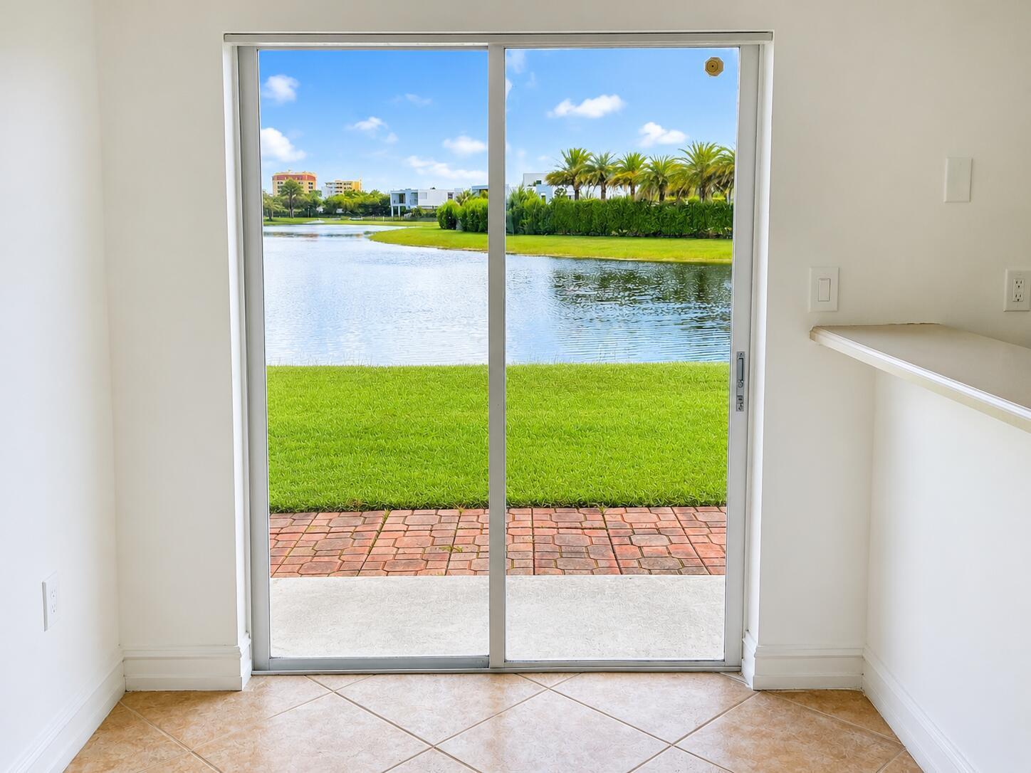 180 Riviera Circle # 5, Weston FL 33326 photo 2