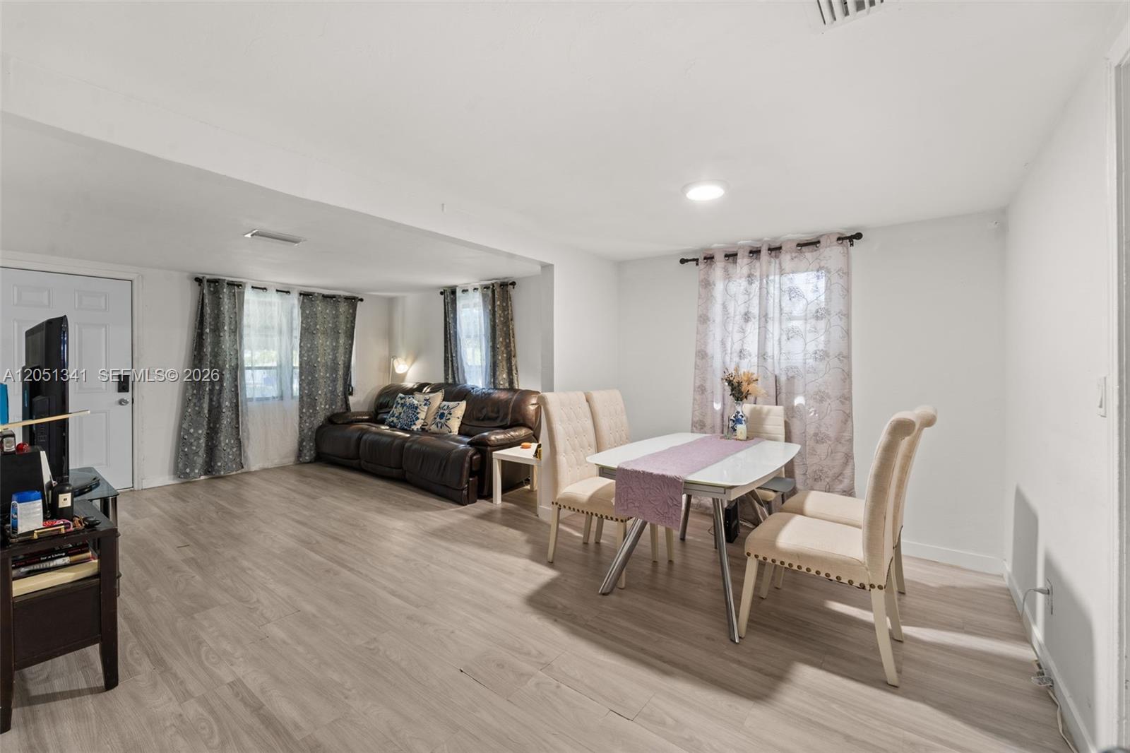 349 NW 41st St, Miami FL 33127 photo 3