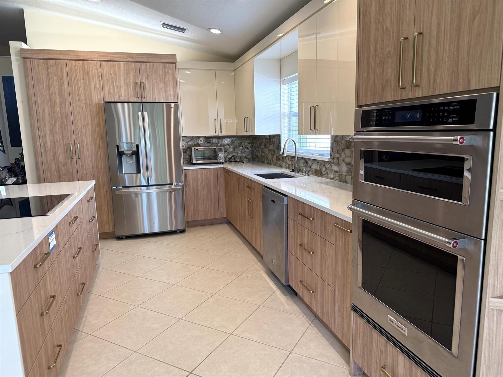 8135 Playa Del Sur Boulevard, Lake Worth FL 33467 photo 3