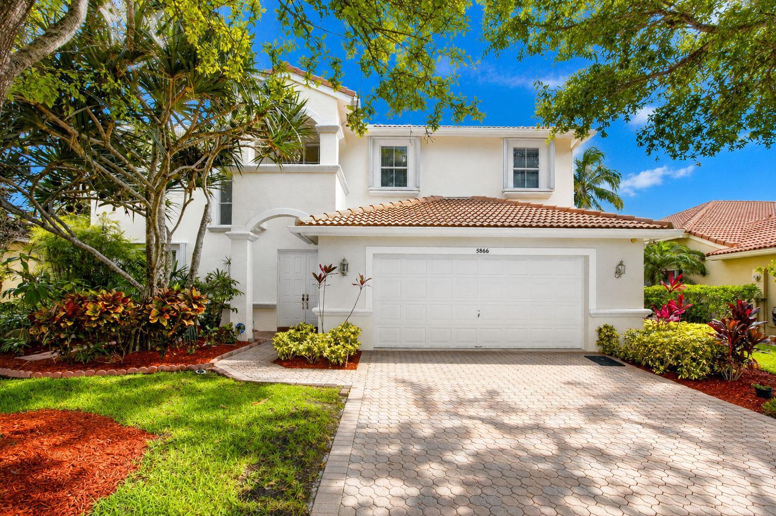5866 Bay Hill Circle, Lake Worth FL 33463 photo 2