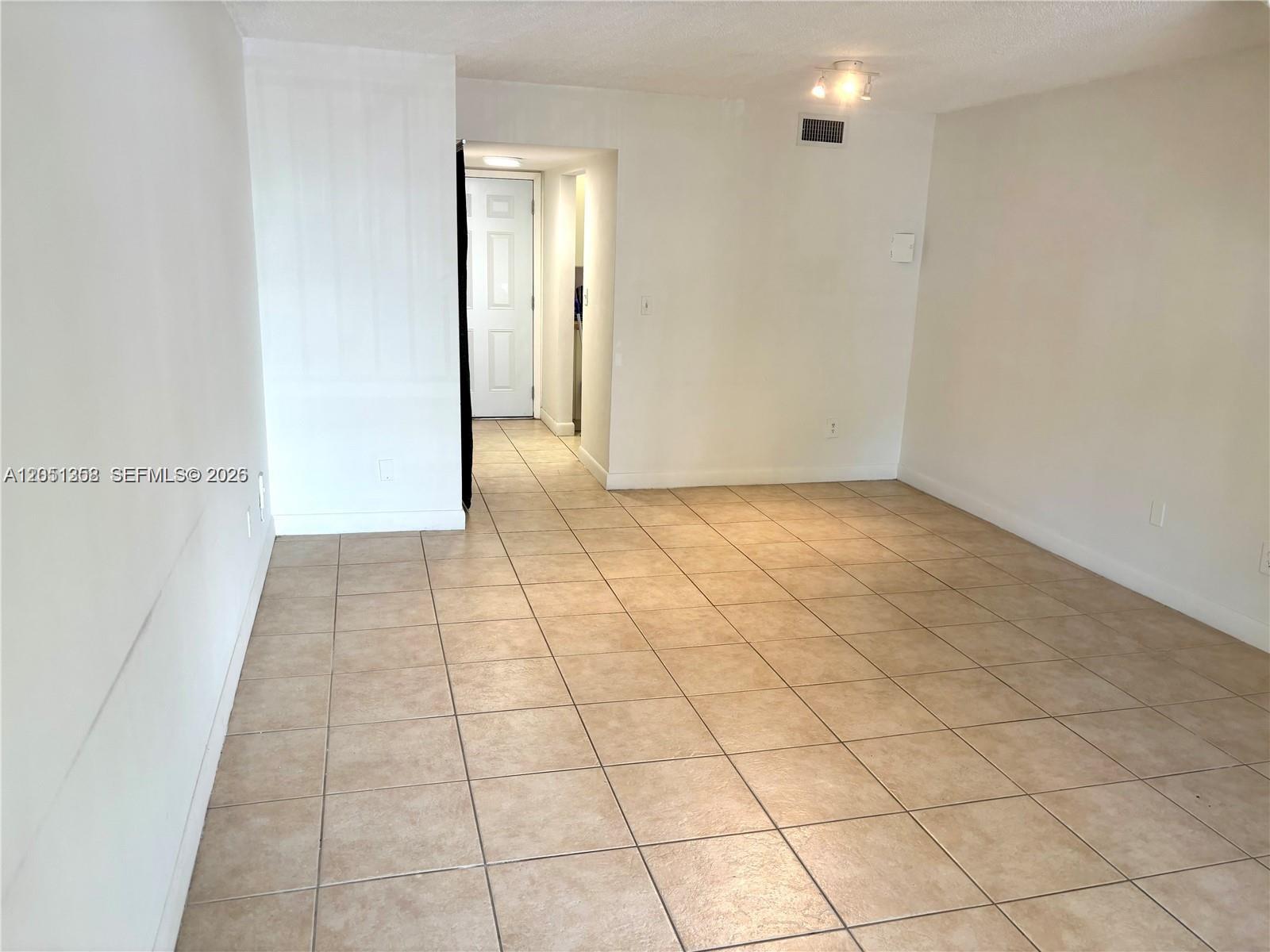 8500 SW 109th Ave # 211, Miami FL 33173 photo 3