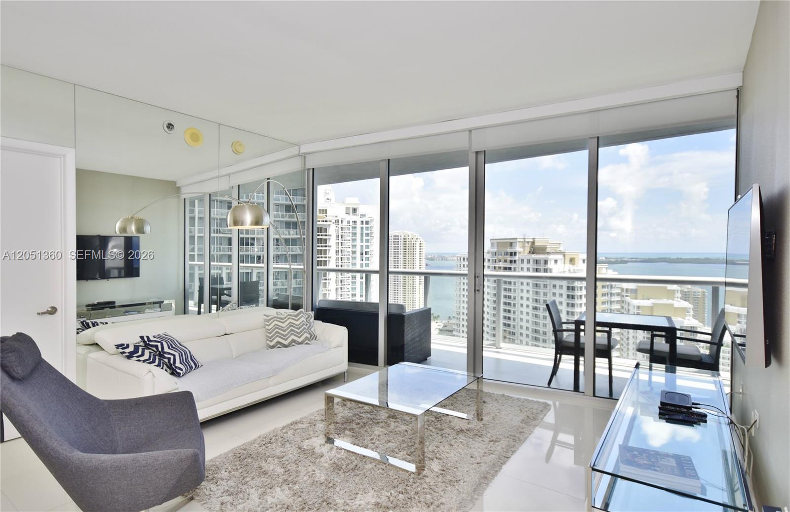 465 BRICKELL AVENUE # 3205, Miami FL 33131 photo 2