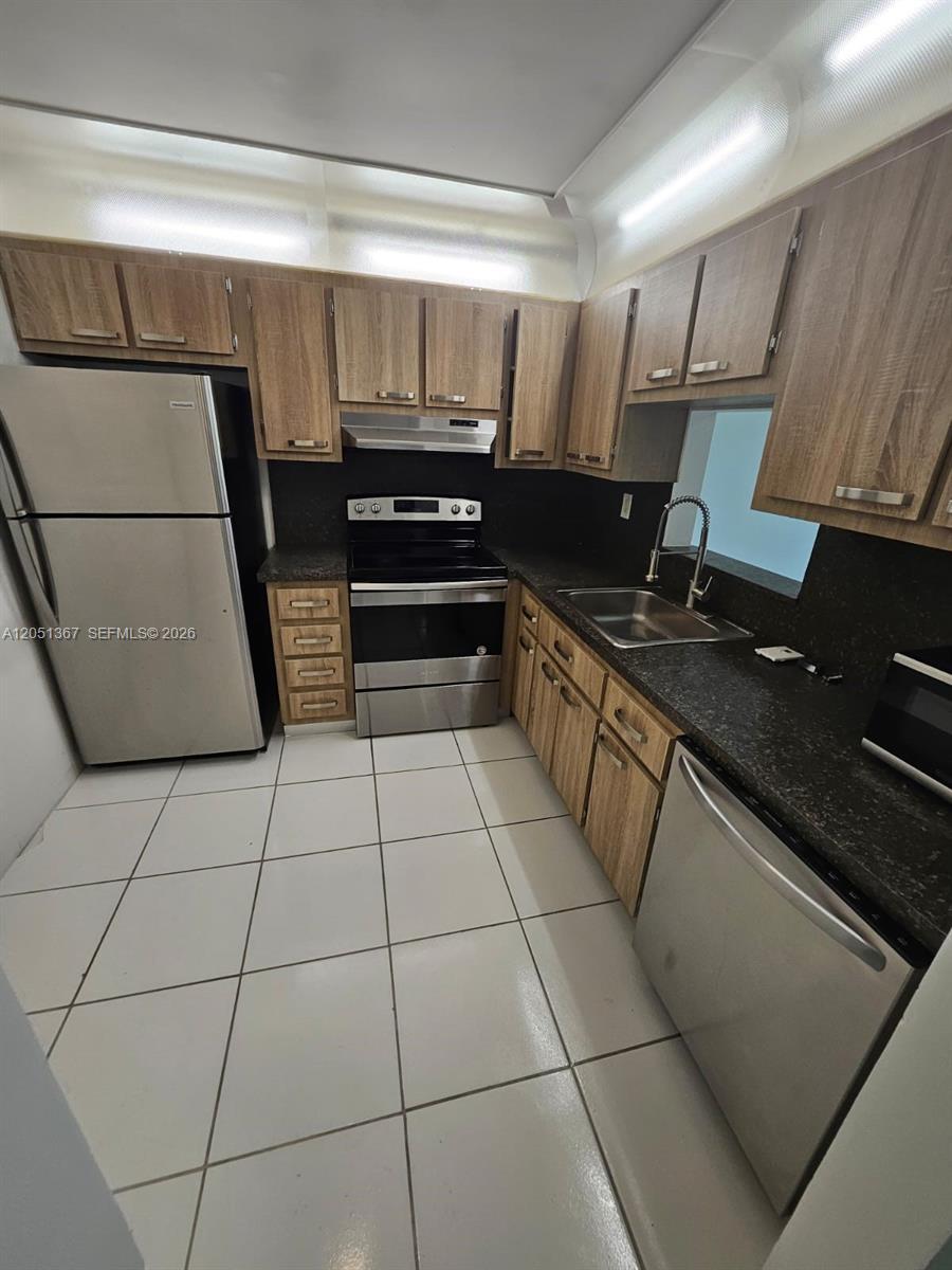 12035 NE 2nd Ave # A409, North Miami FL 33161 photo 4