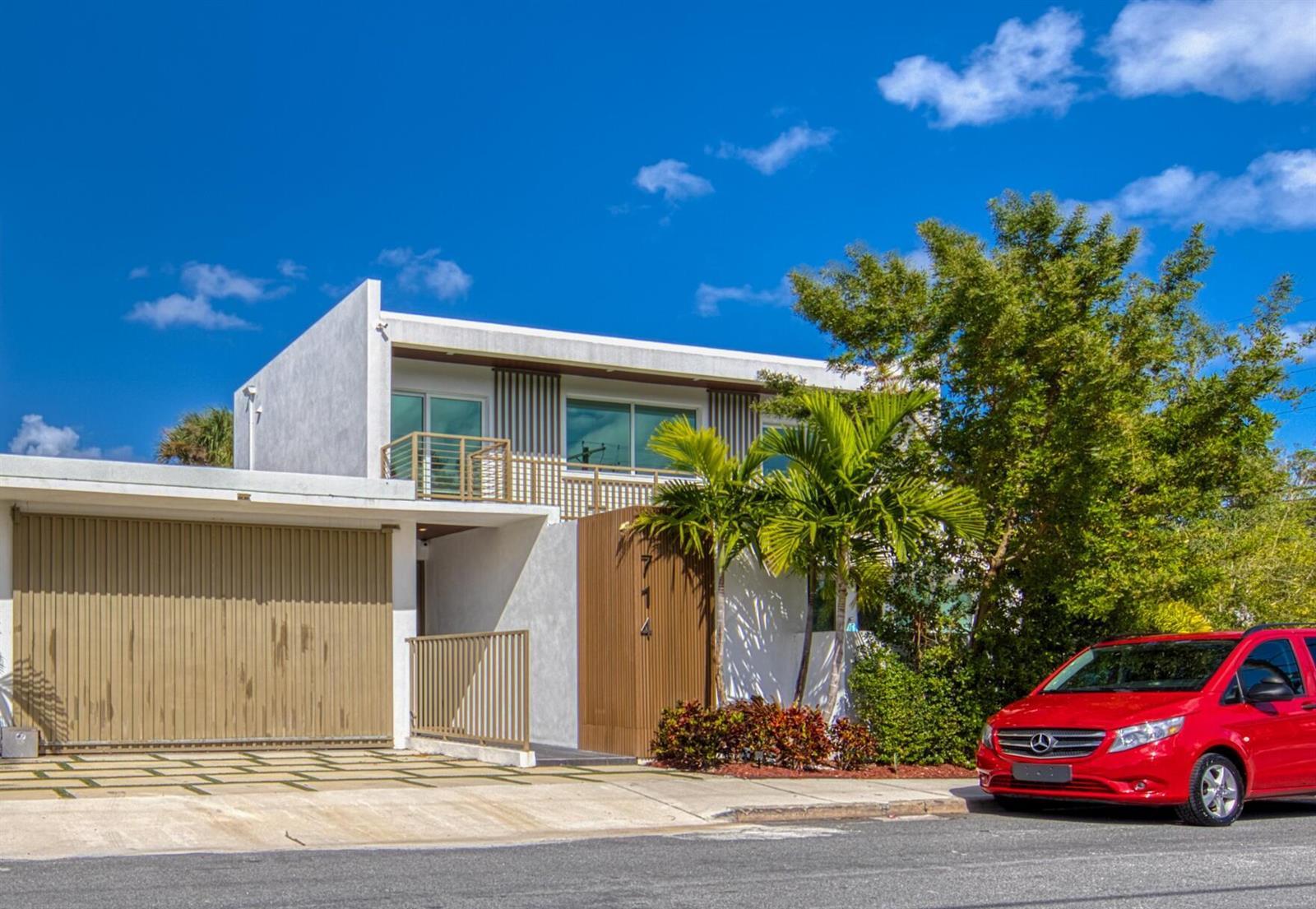 714 6th Avenue N # 1, FL 33460
