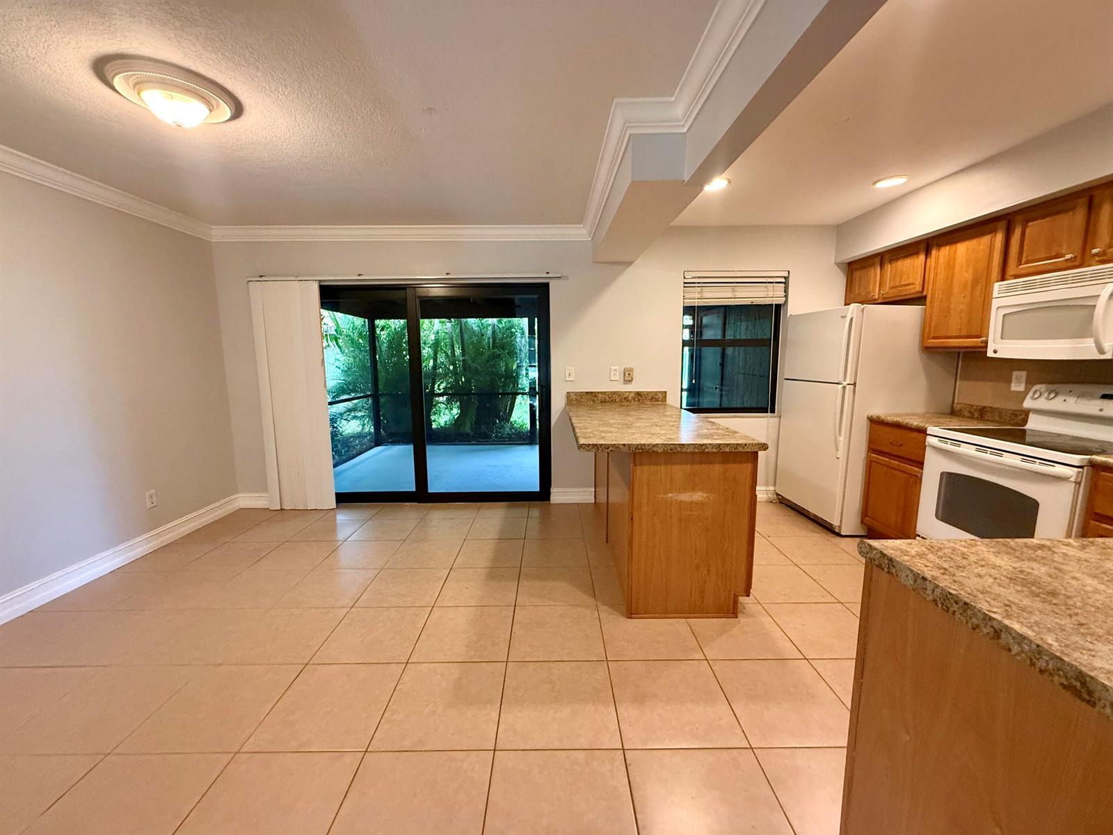 814 Sandtree Drive, Palm Beach Gardens FL 33403 photo 4
