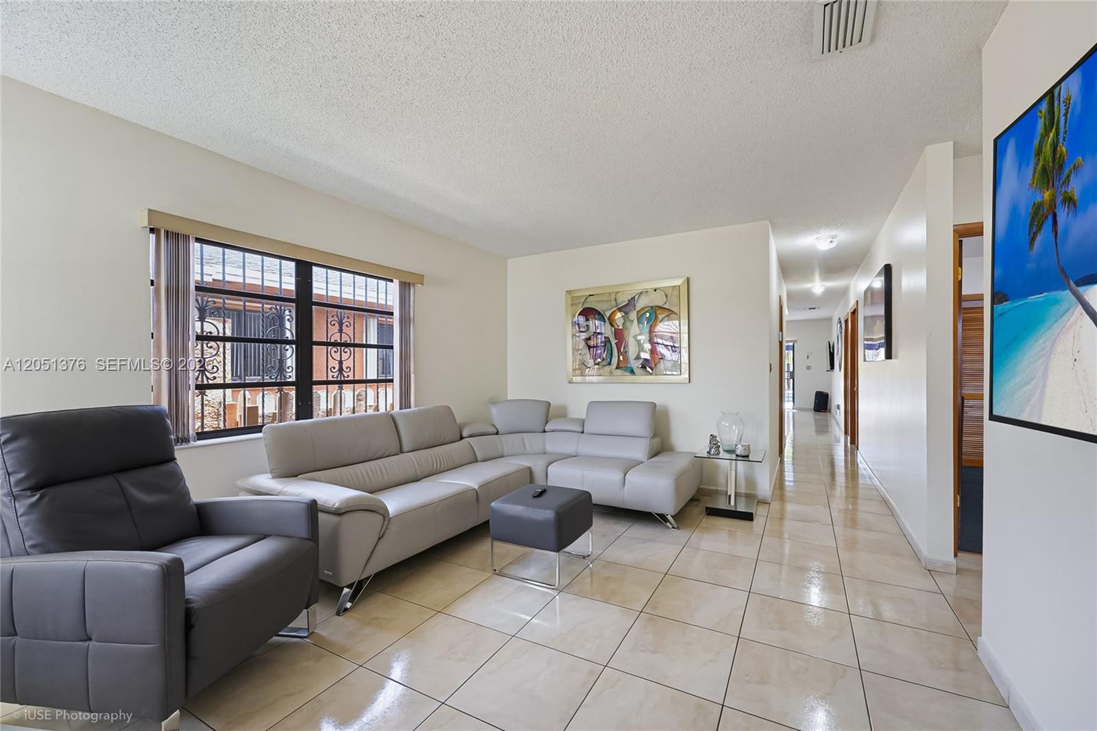 4001 W 10th Ct, Hialeah FL 33012 photo 3