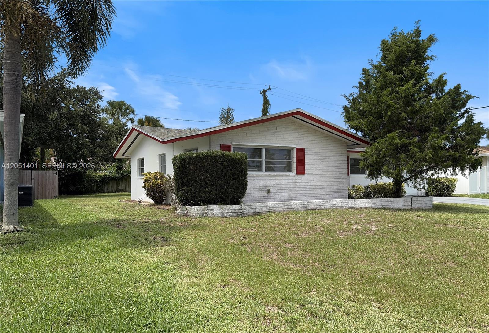 3696 Dogwood Ave, Palm Beach Gardens FL 33410 photo 2
