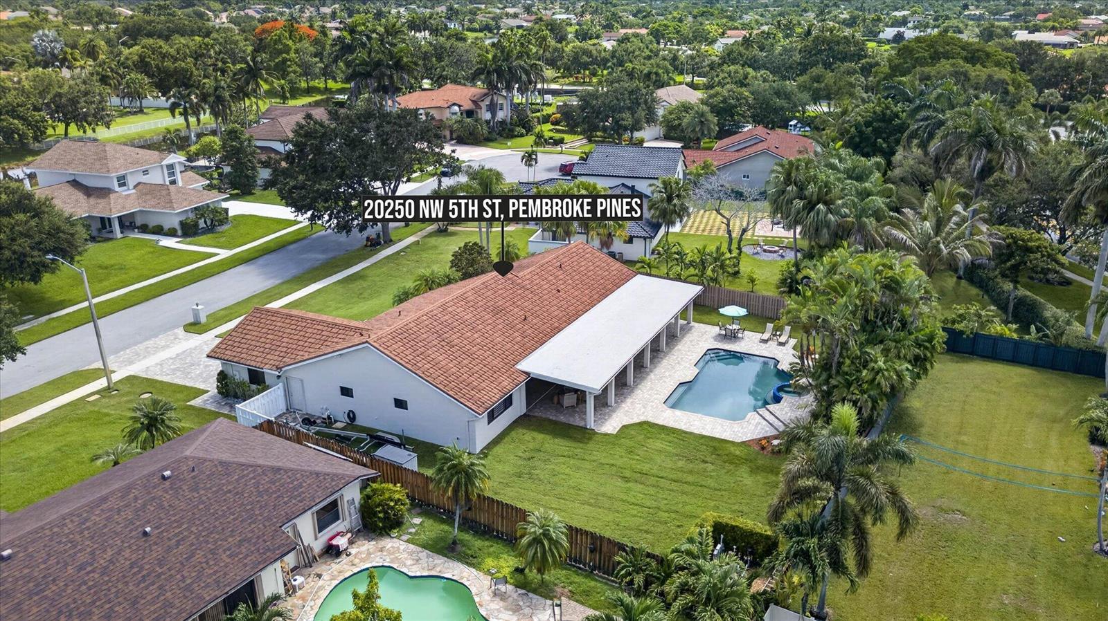 20250 NW 5th Street, Pembroke Pines FL 33029 photo 2
