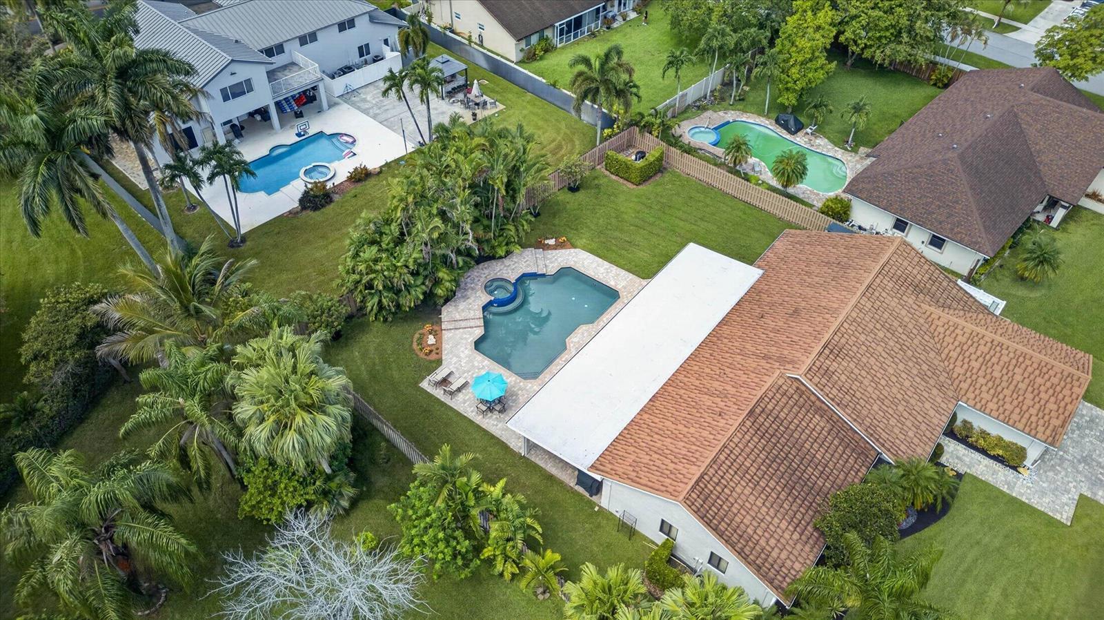 20250 NW 5th Street, Pembroke Pines FL 33029 photo 3