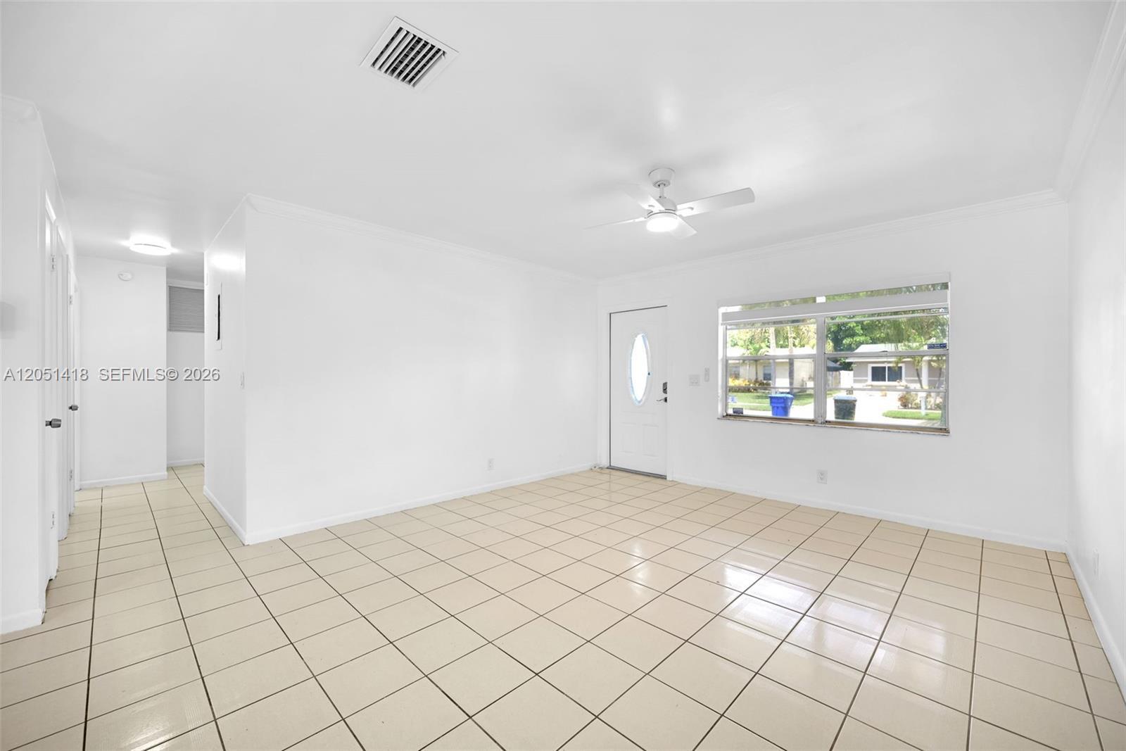 304 SW 77th Ave, North Lauderdale FL 33068 photo 5