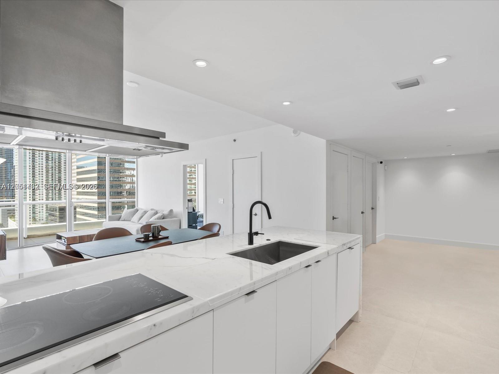 495 Brickell Ave # 2305, Miami FL 33131 photo 4