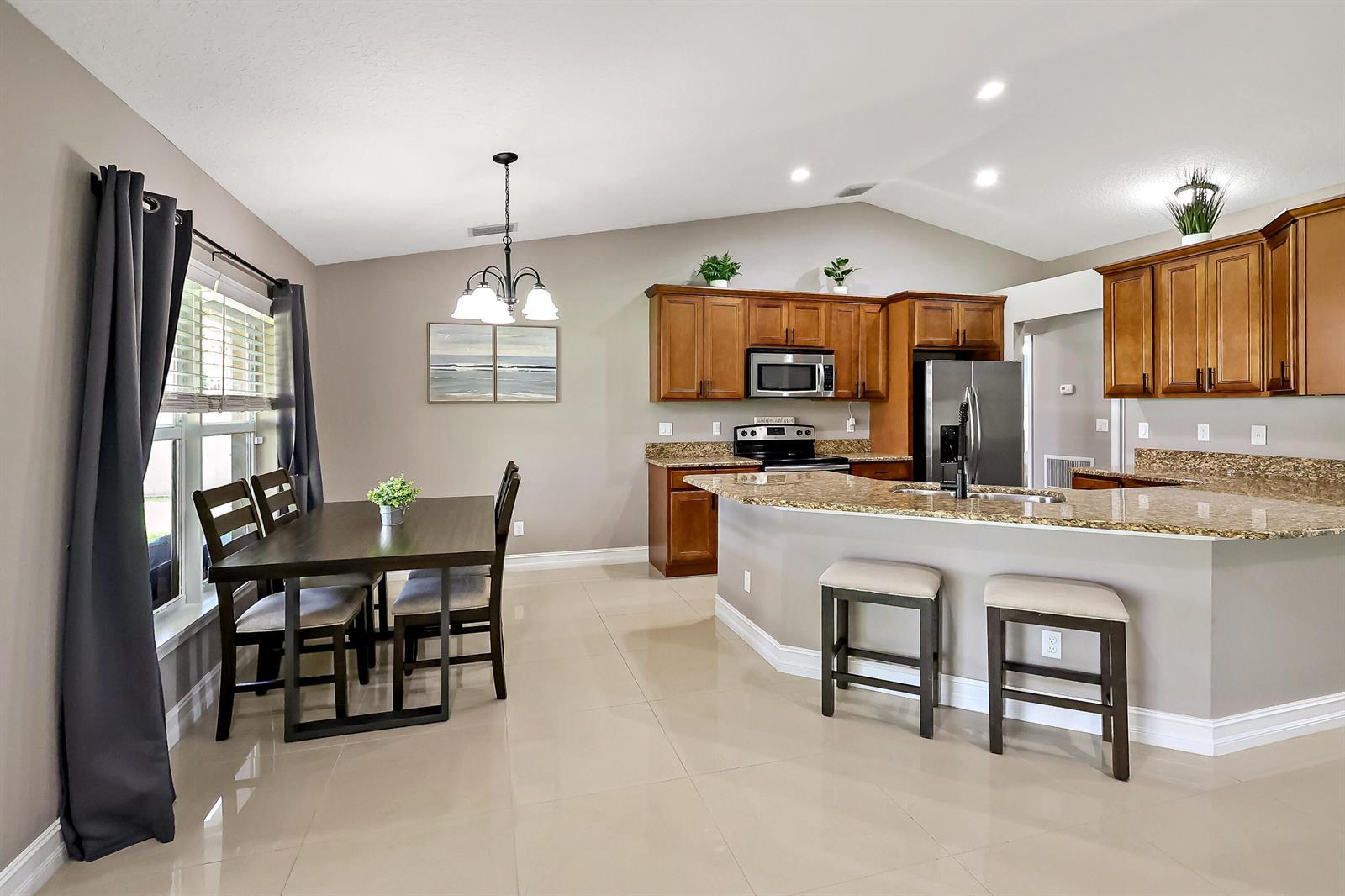 2382 SW Wynnewood Street, Port St. Lucie FL 34953 photo 2