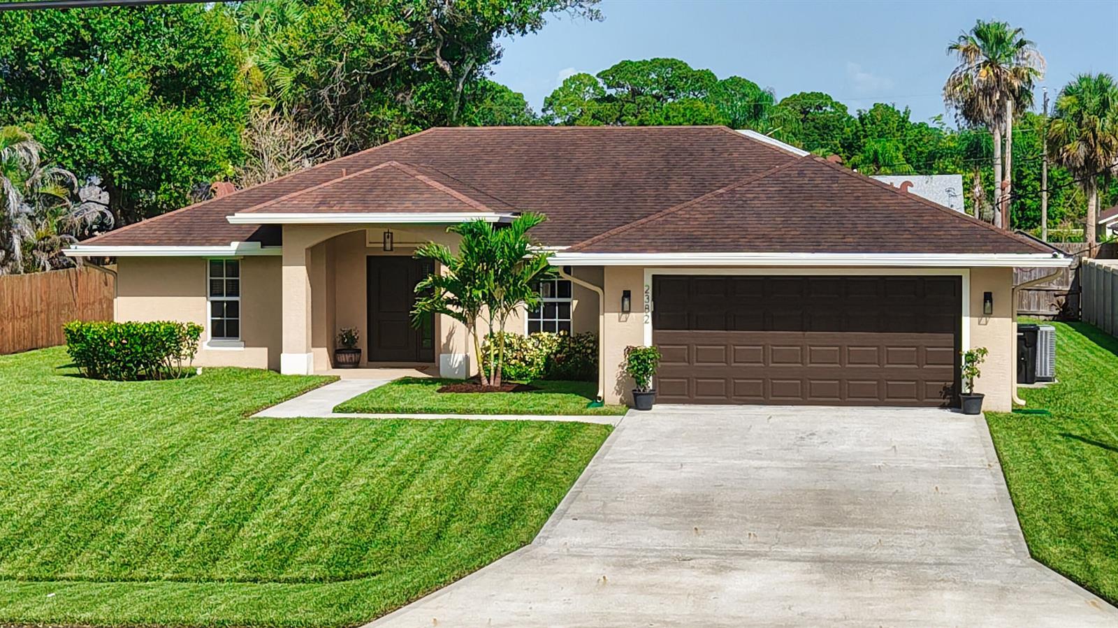 2382 SW Wynnewood Street, Port St. Lucie FL 34953