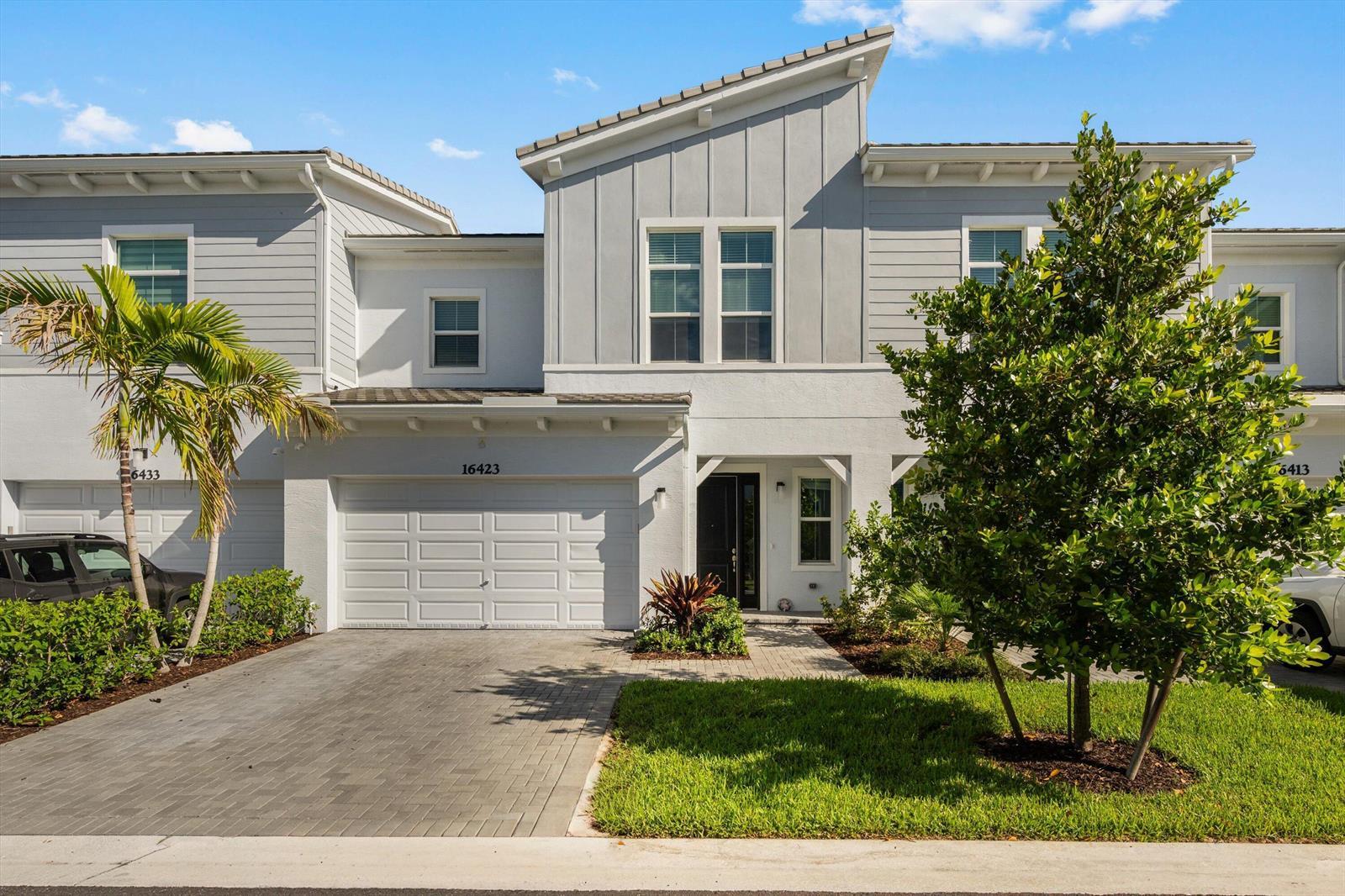 16423 Helix Court, Westlake FL 33470 photo 2