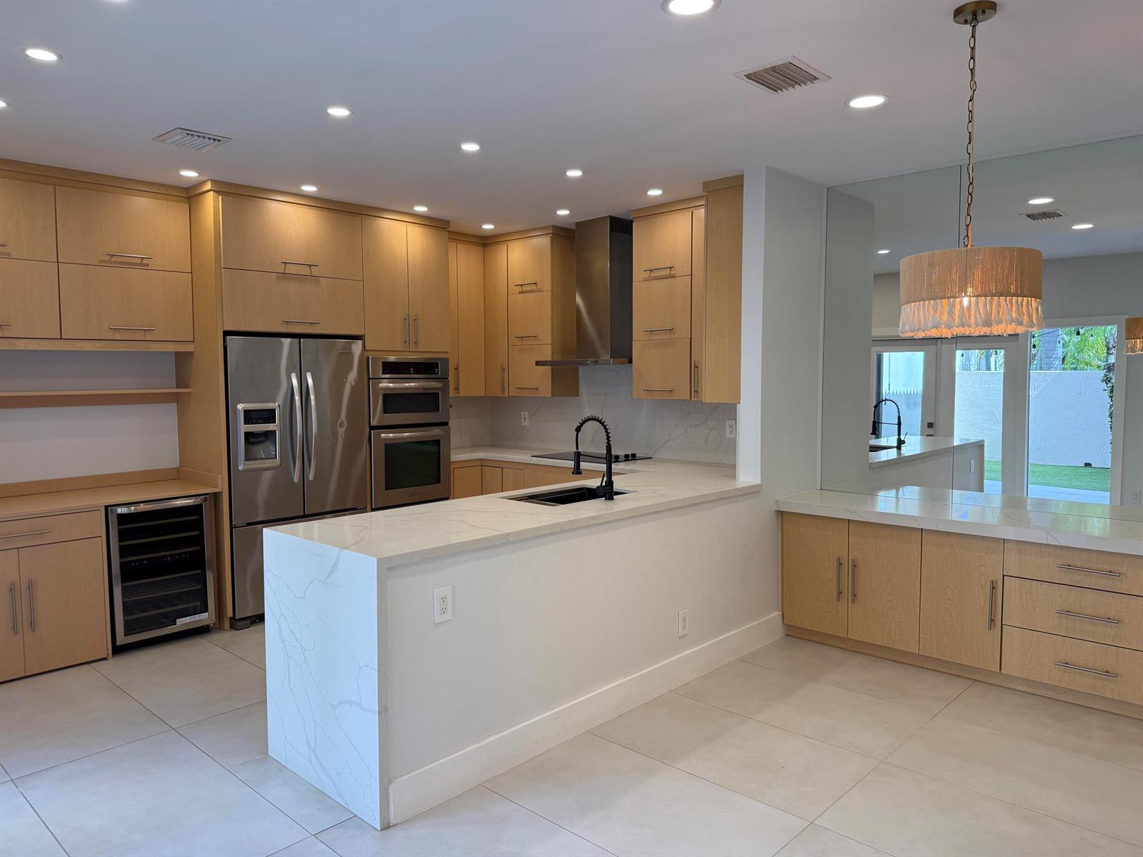 1085 River Birch Street, Hollywood FL 33019 photo 2