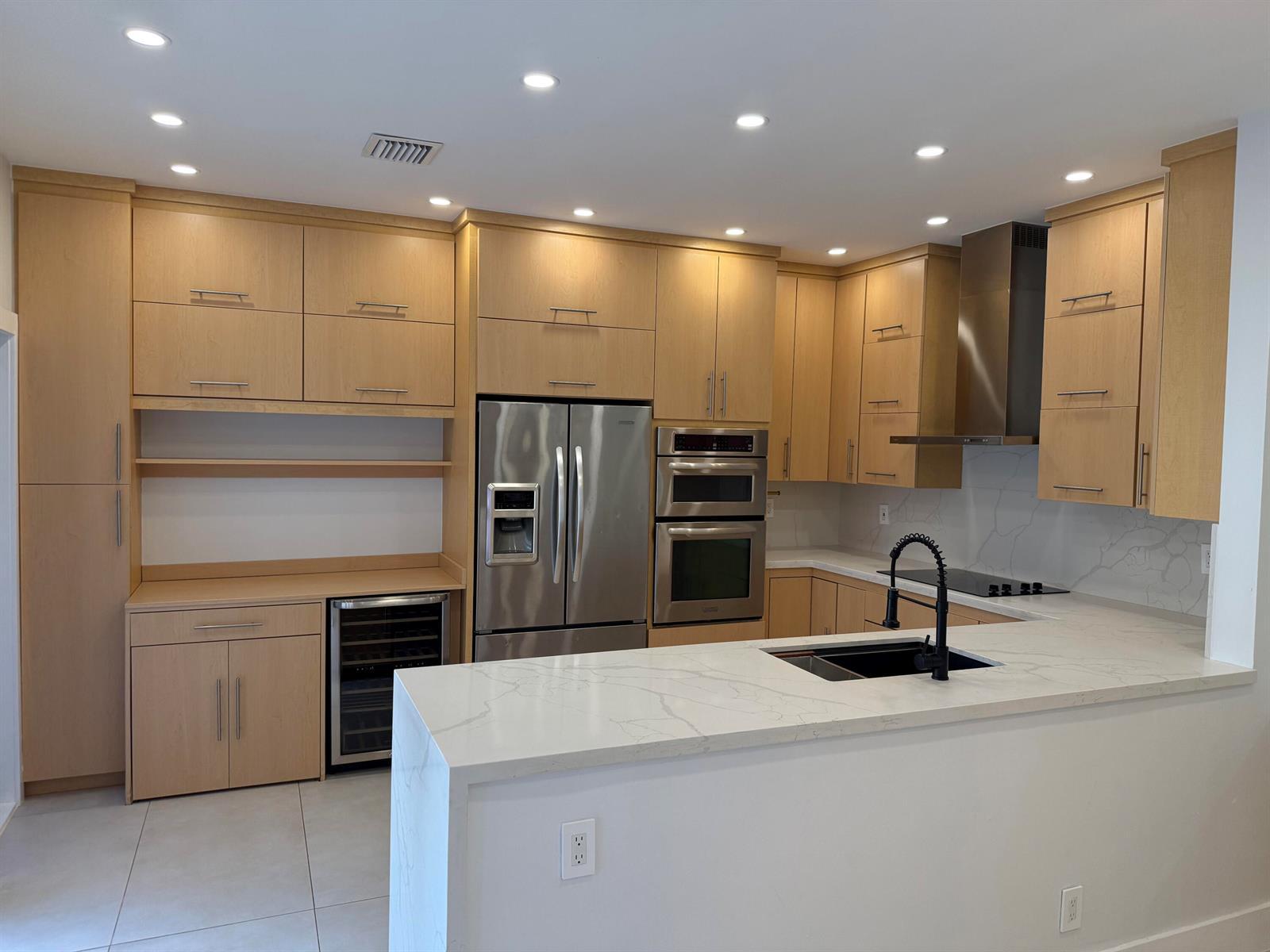 1085 River Birch Street, Hollywood FL 33019 photo 4