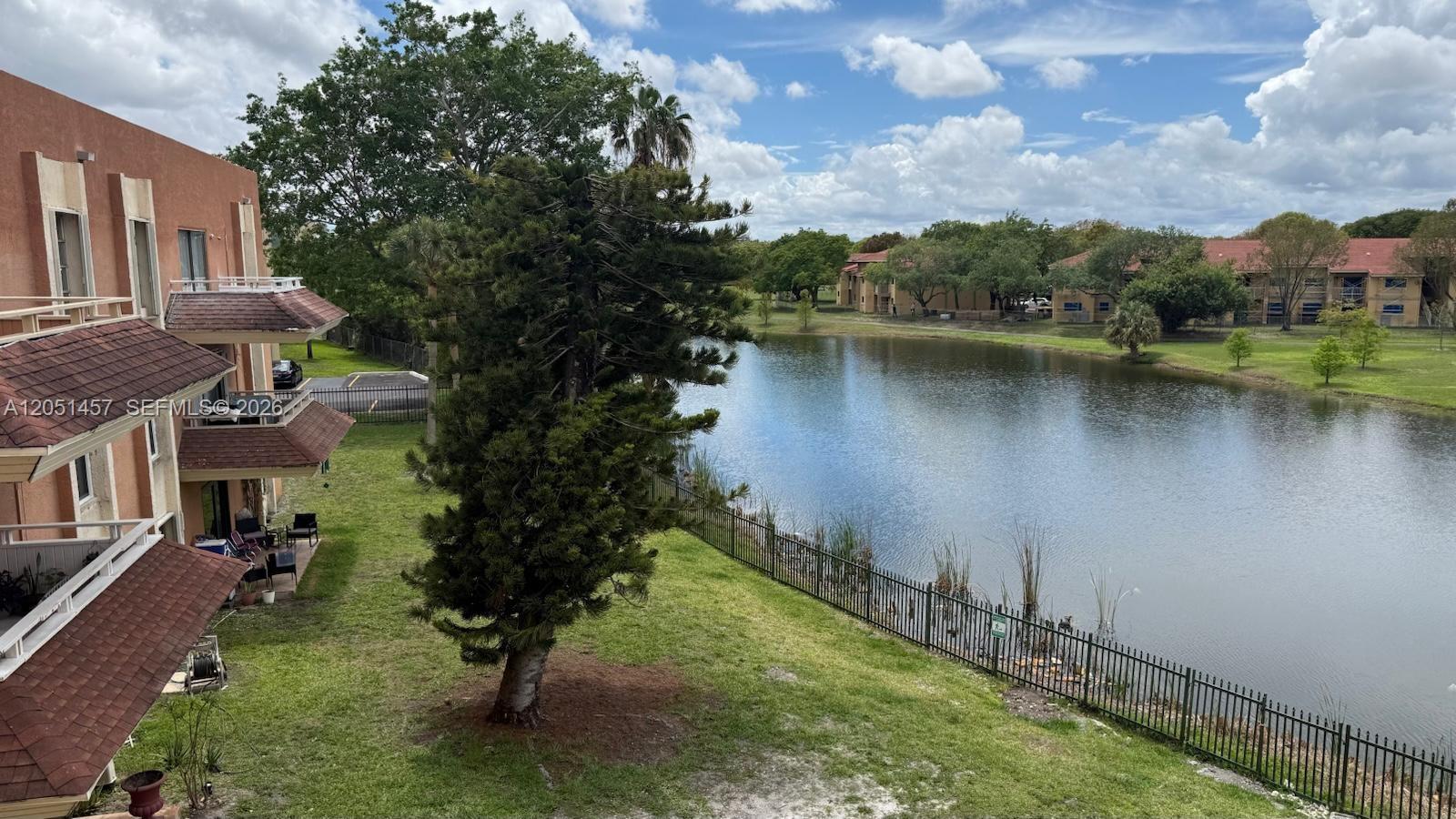 17530 NW 68th Ave # C3010, Hialeah FL 33015