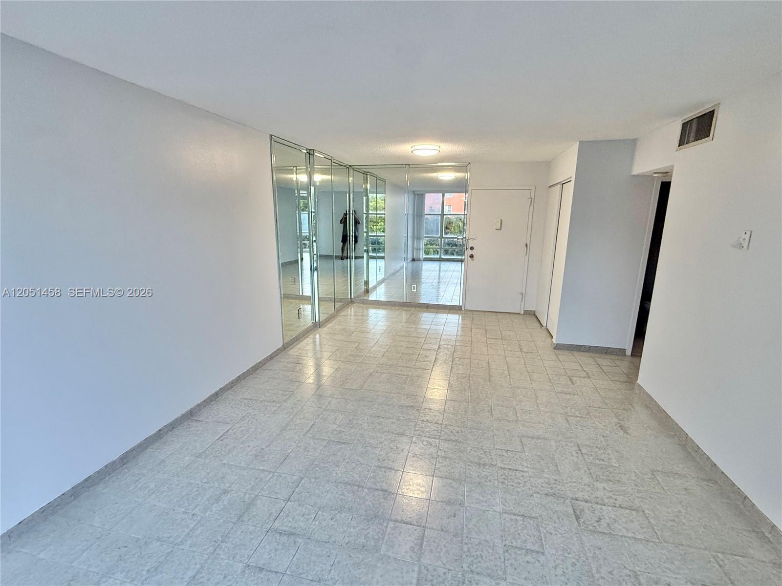 200 172nd St # 416, Sunny Isles Beach FL 33160 photo 2