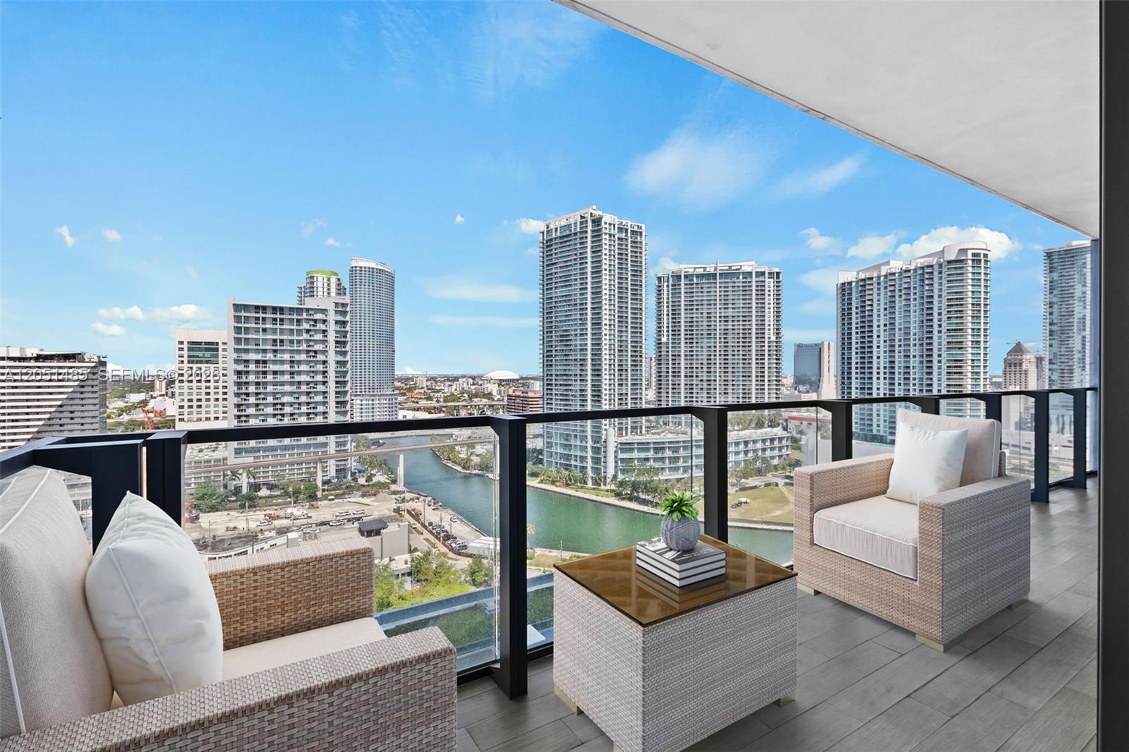 68 SE 6th St # 1706, Miami FL 33131 photo 3