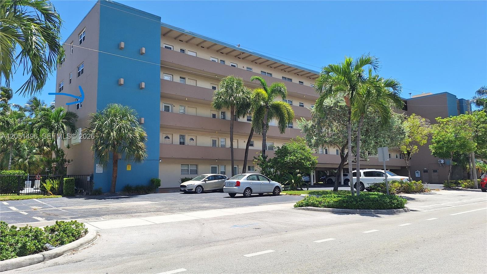200 NE 14th Ave # 314, Hallandale Beach FL 33009 photo 2
