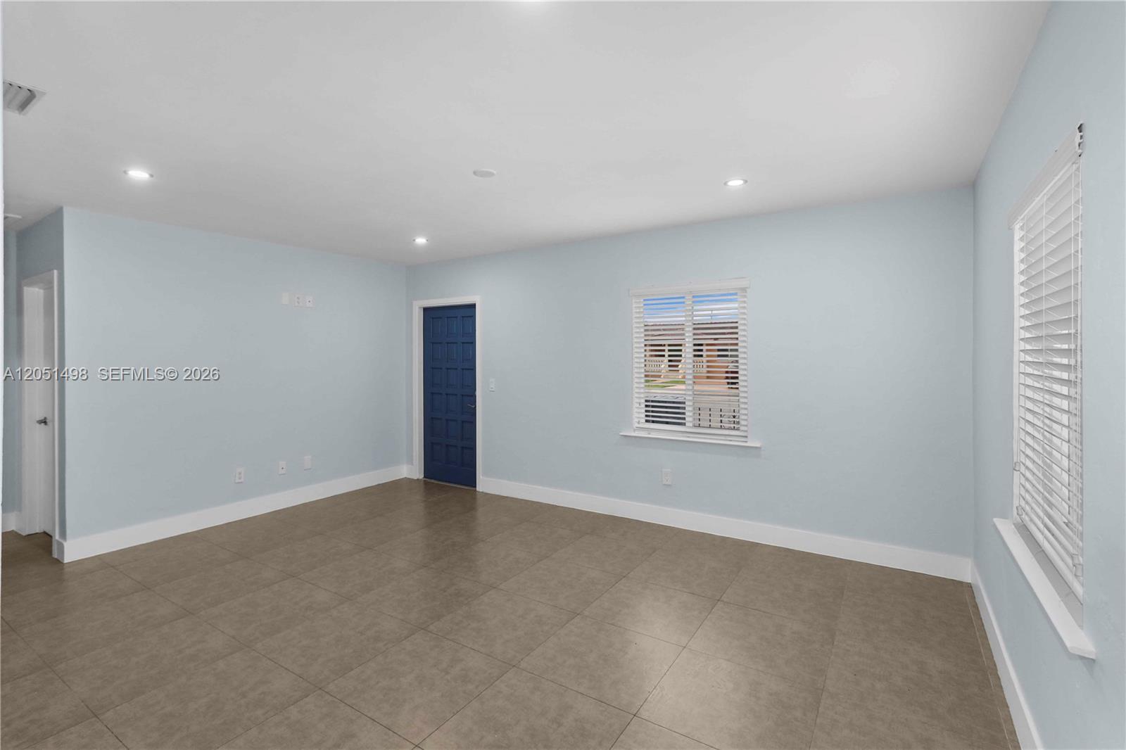 3171 NW 17th St, Miami FL 33125 photo 5