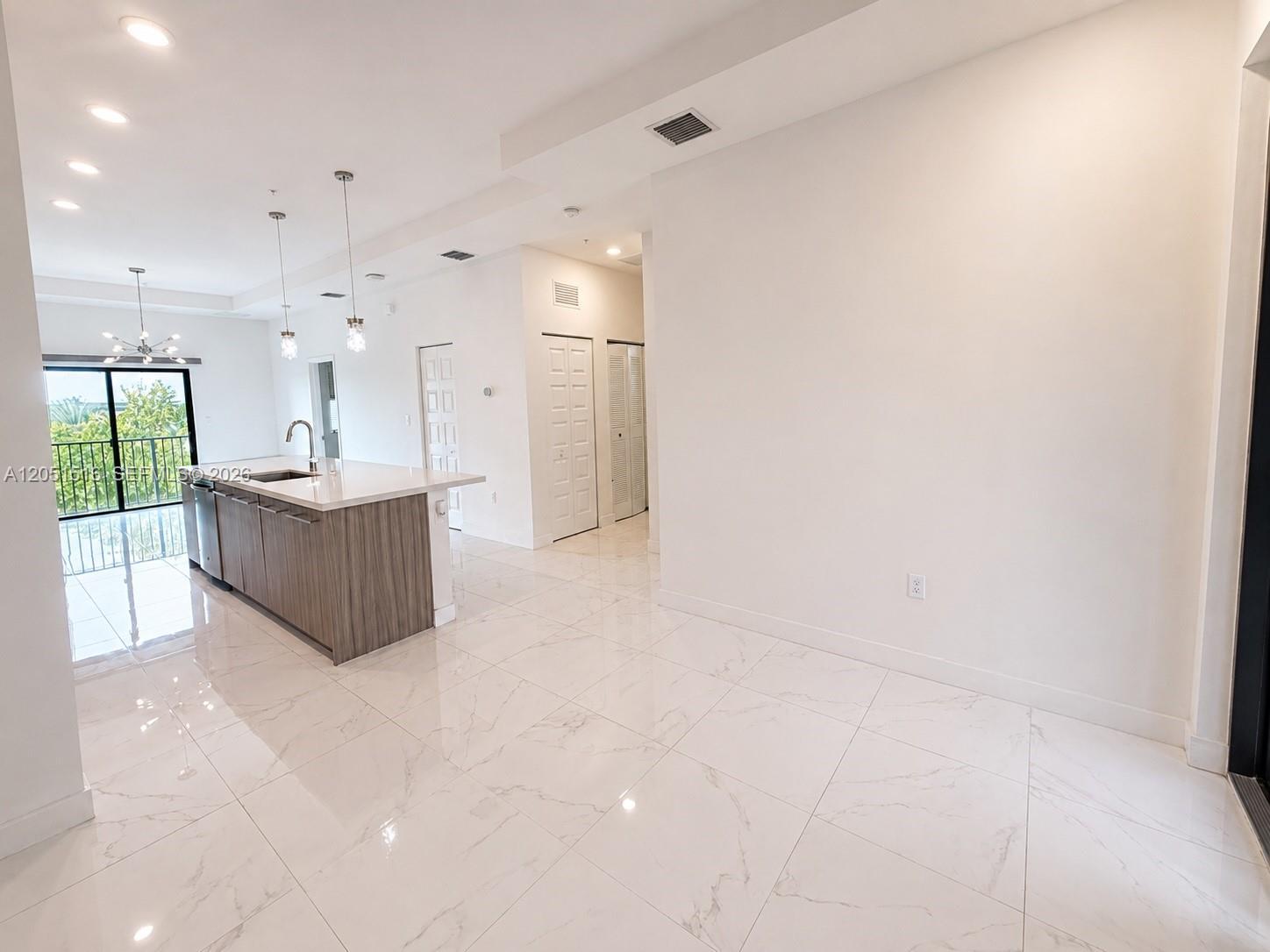 7815 NW 104th Ave # 34, Doral FL 33178 photo 2