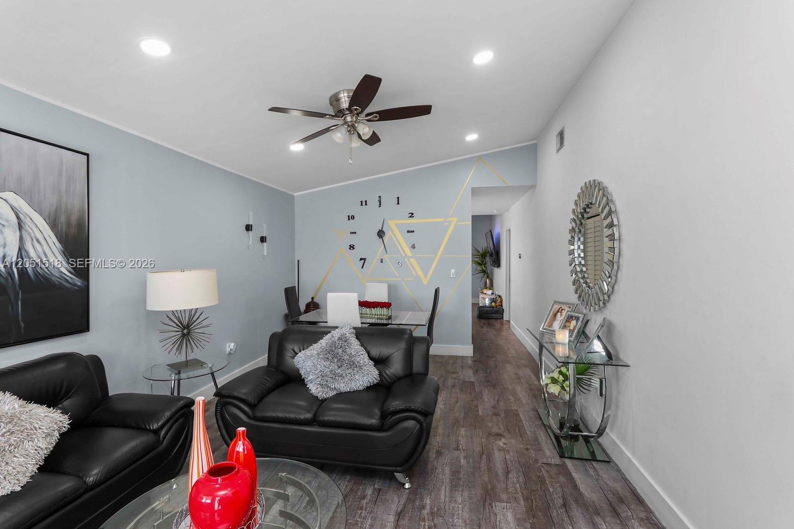 2884 W 75th St, Hialeah FL 33018 photo 5