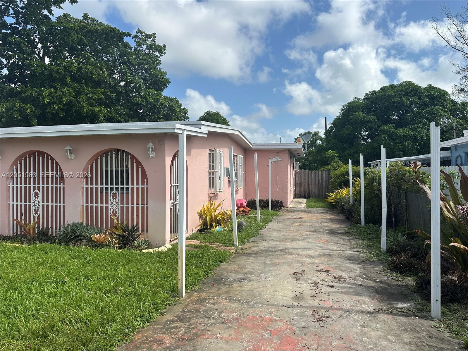 455 NW 133rd St, North Miami FL 33168 photo 3