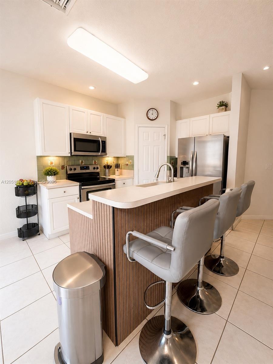 5724 NW 112th Pl # 5724, Doral FL 33178 photo 5