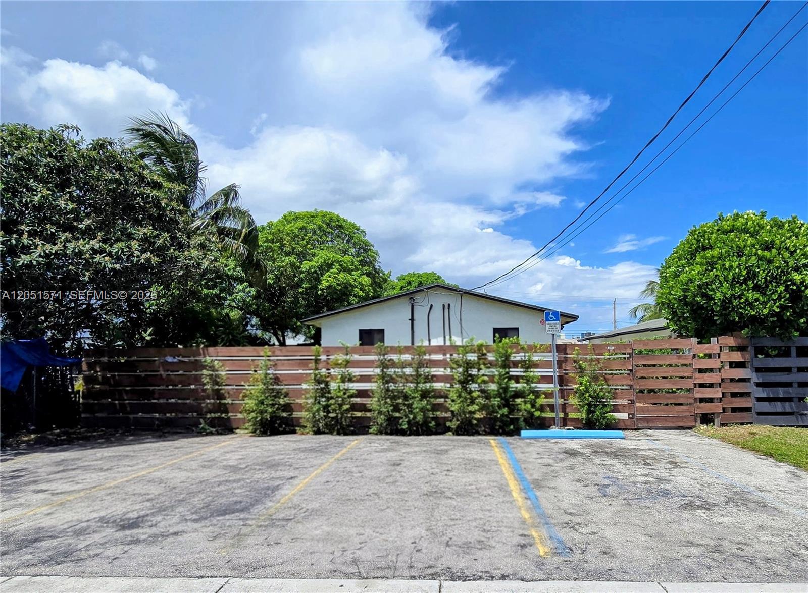 4151 SW 19th St # 2, West Park FL 33023