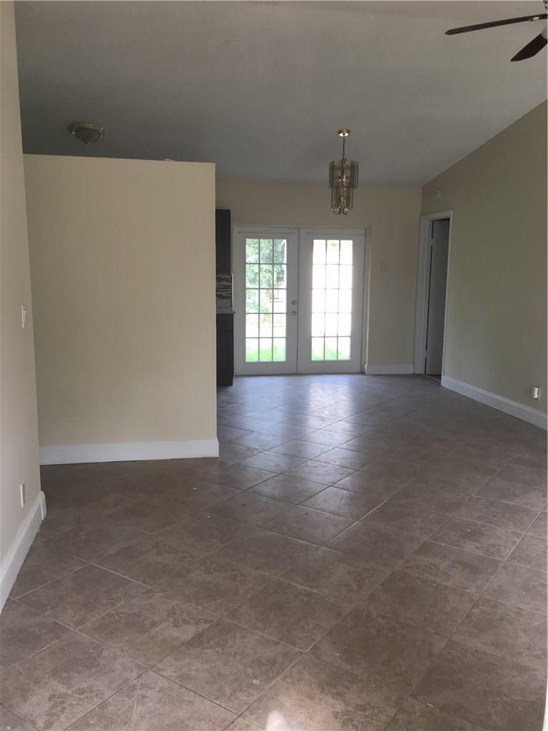 4231 SW 55th Avenue, Davie FL 33314 photo 3