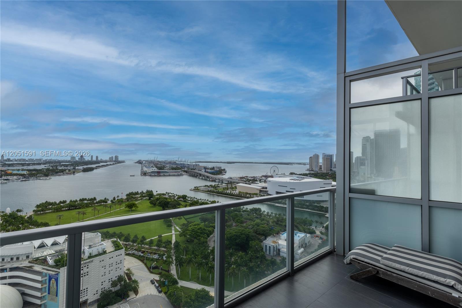 1100 Biscayne Blvd # 2706, Miami FL 33132 photo 4