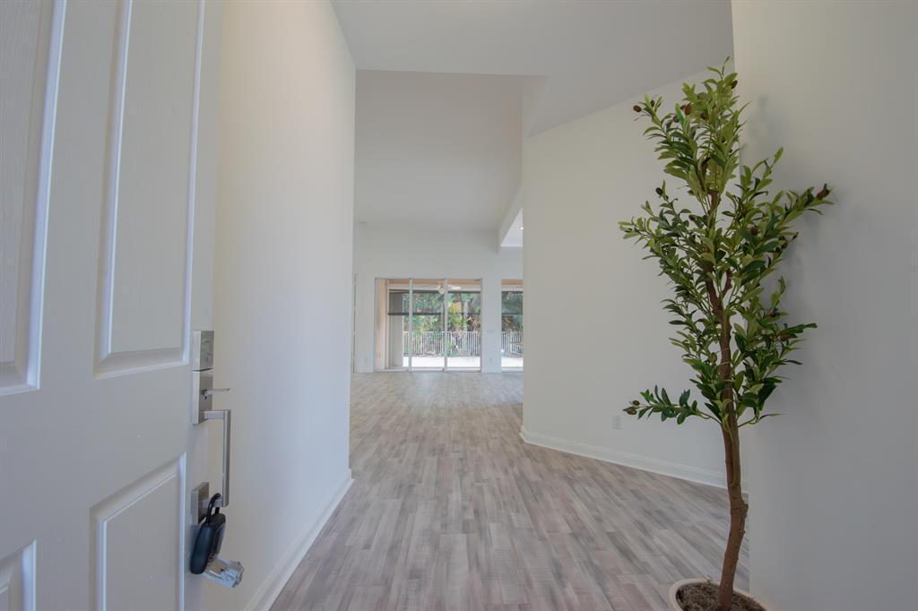 7046 Fish Creek Lane, West Palm Beach FL 33411 photo 3