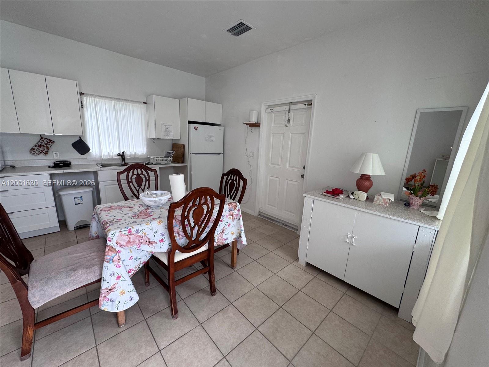 1239 N Victoria Park Rd, Fort Lauderdale FL 33304 photo 3