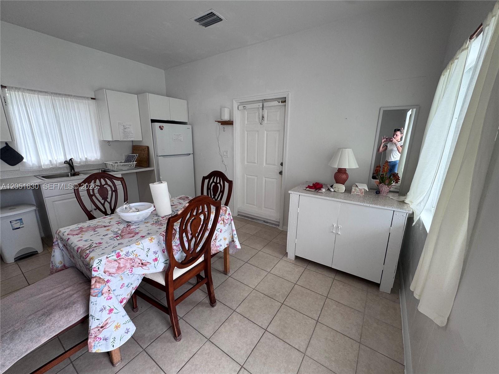 1239 N Victoria Park Rd, Fort Lauderdale FL 33304 photo 5