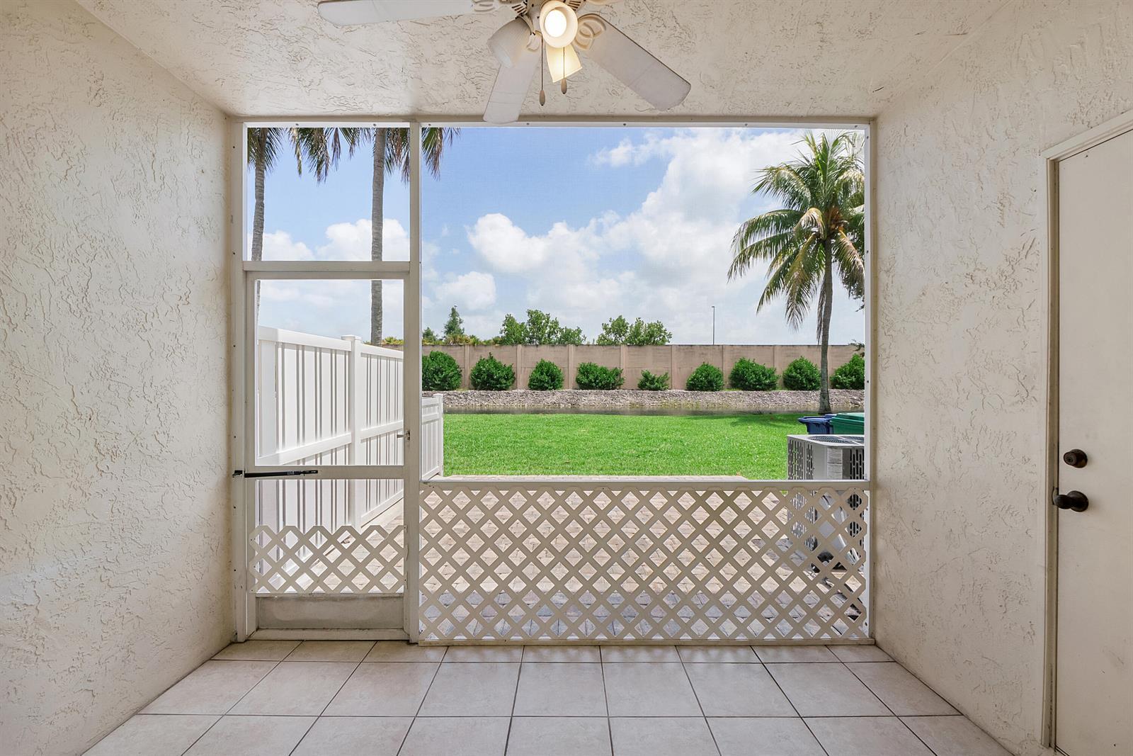9905 NW 57th Manor, Coral Springs FL 33076 photo 5