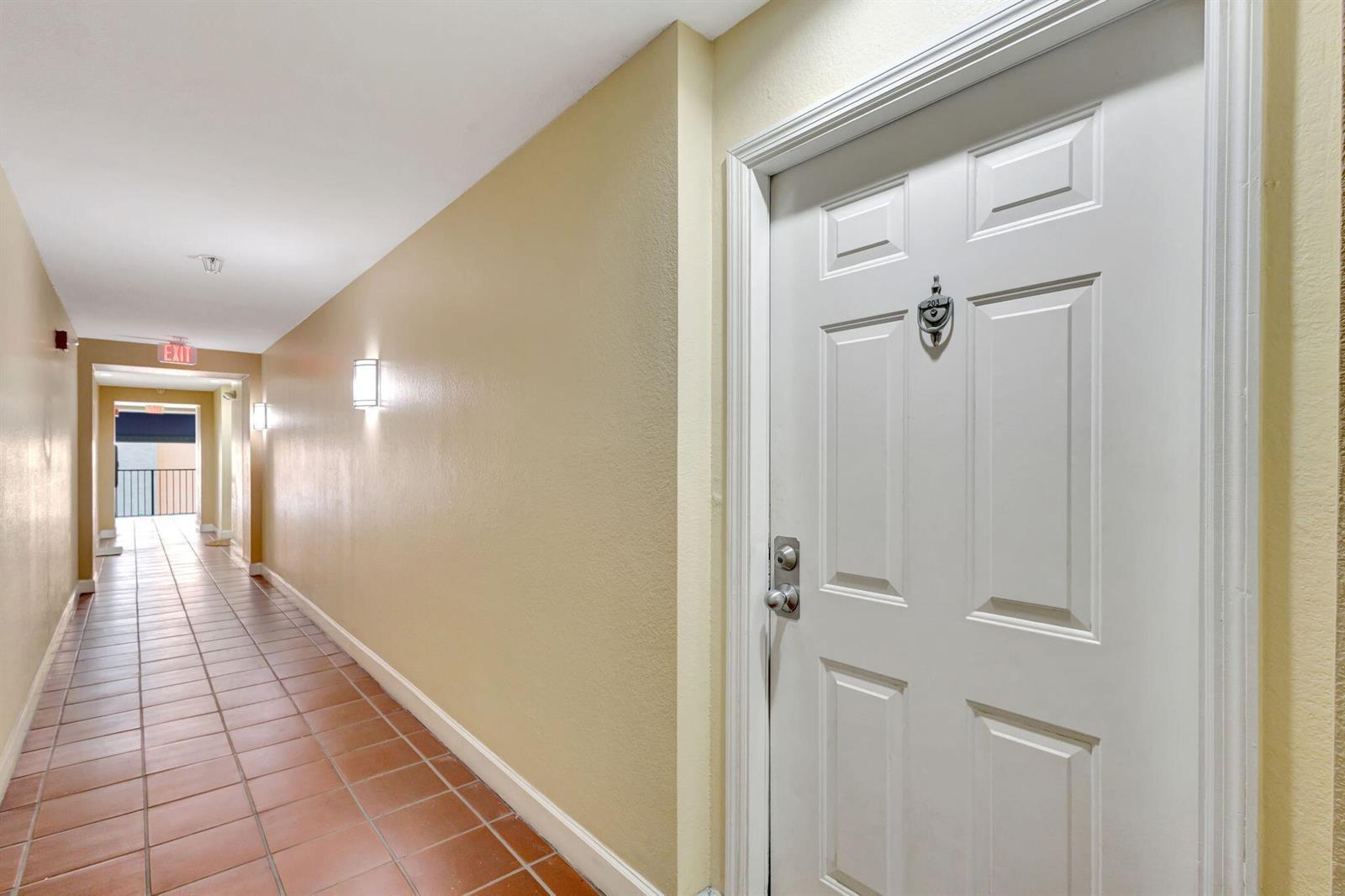 780 S Sapodilla Avenue # 203, West Palm Beach FL 33401 photo 2