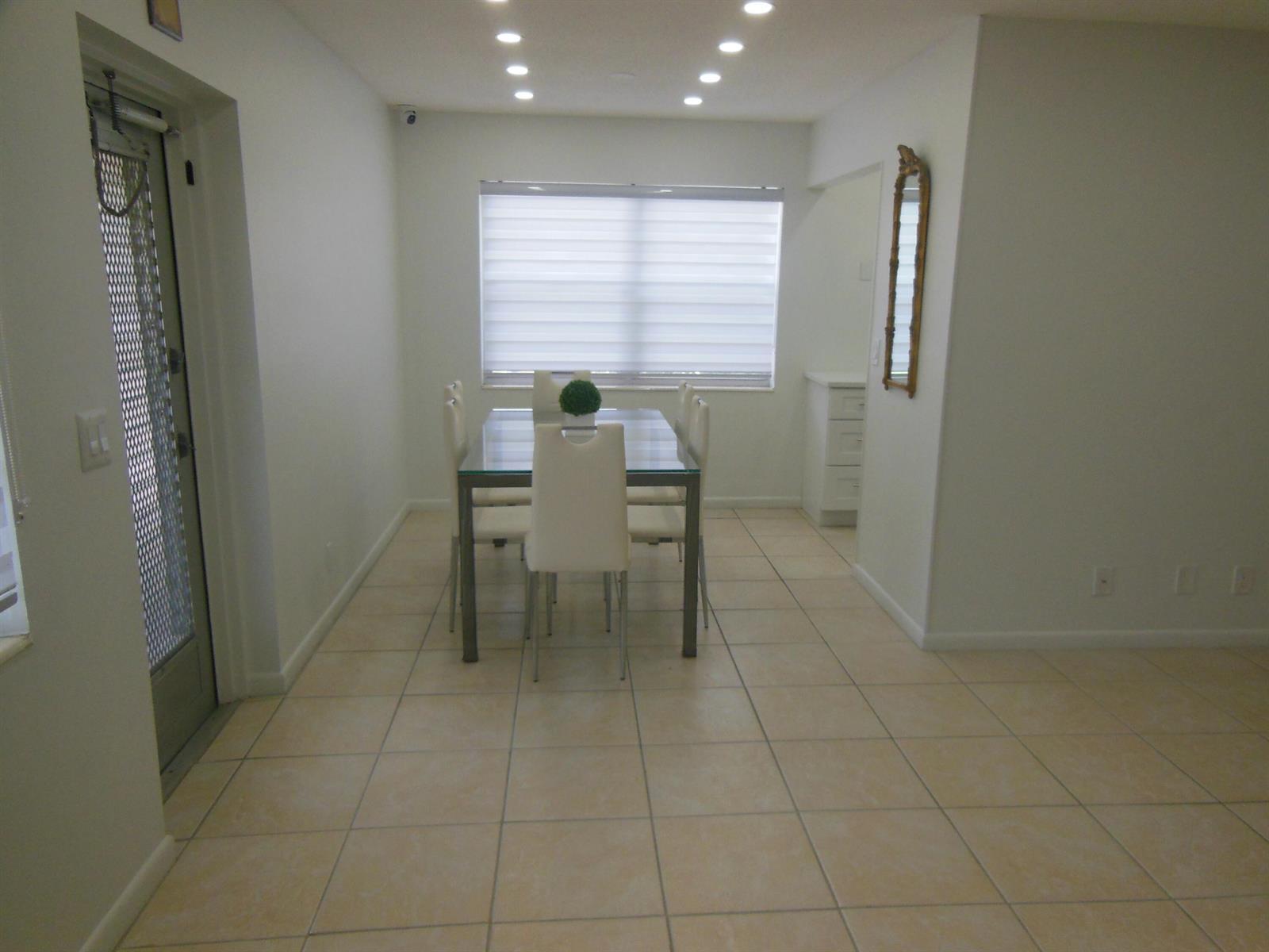 156 Andover F # 156, West Palm Beach FL 33417 photo 5