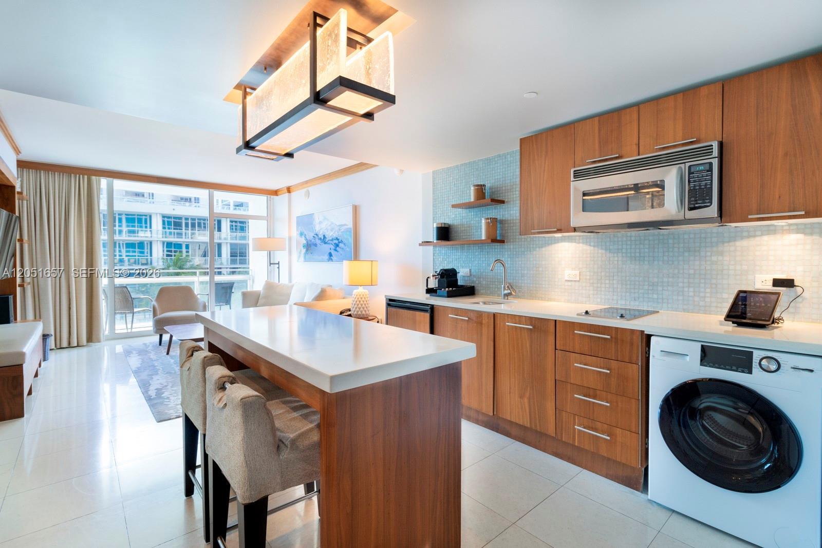6801 Collins Ave # C414, Miami Beach FL 33141 photo 2